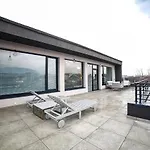 22 Apartment