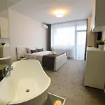 Apartment 22