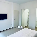 22 Apartment *